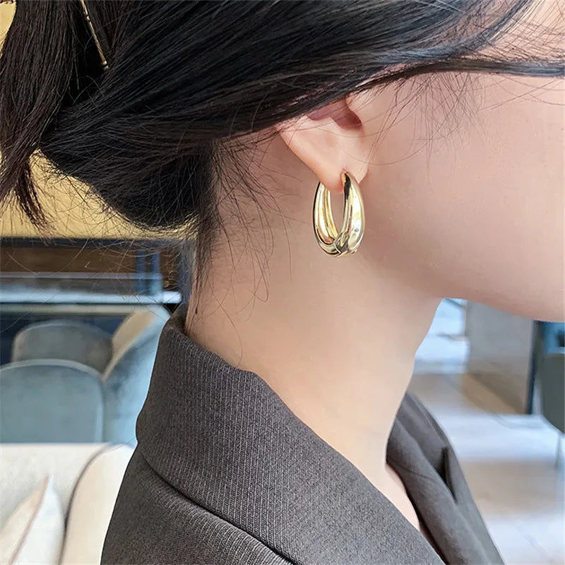 2021 novo clássico liga de cobre suave brincos de argola de metal para a mulher da moda jóias temperamento coreano da menina desgaste diário brincos