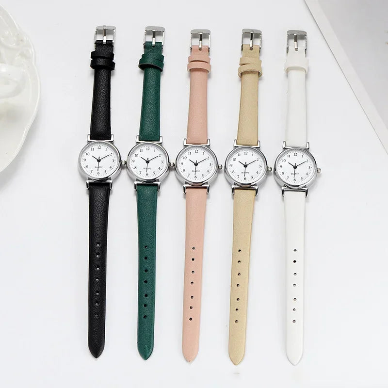 Quartz Watch com pulseira de couro para mulheres, moda feminina, mostrador pequeno, relógio casual, marca de alta qualidade