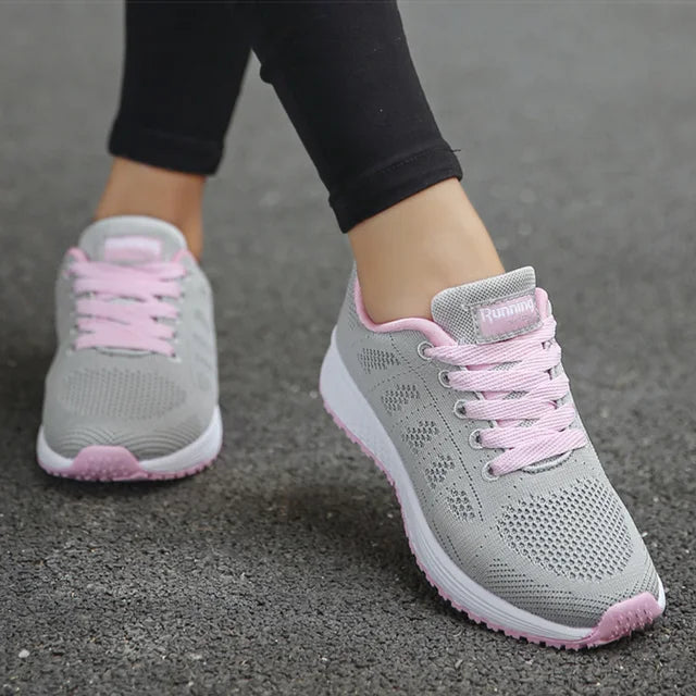 Sapatos esportivos respiráveis para mulheres, calçado casual, tênis leve, tênis branco, calçado feminino, 2023